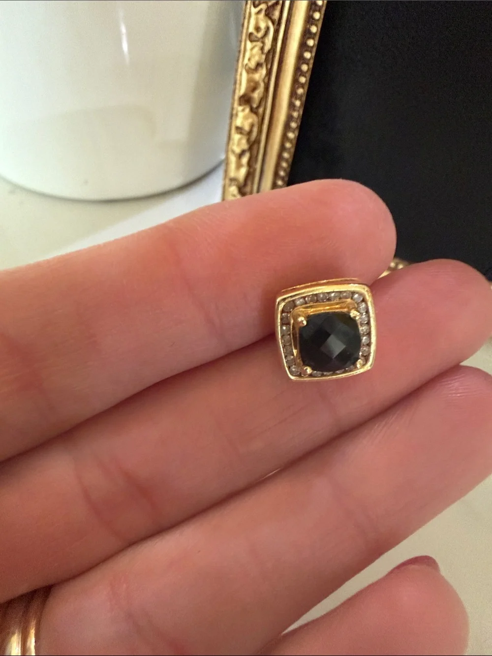Gold Tone Black Onyx Faux Fashion Jewelry Studs